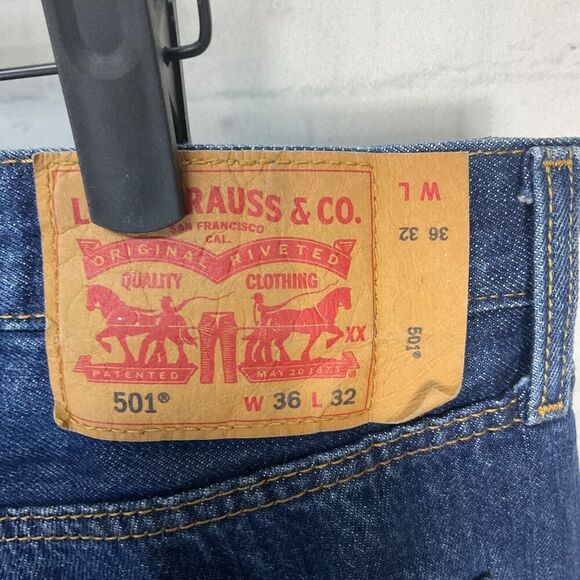 Levis 501 Jean Men 36x32 Blue Denim Pant Button Fly Outdoors Preppy Dark Wash N2 - Picture 9 of 11